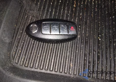 2015 Nissan Armada Sl из США, поврежденный, VIN 5N1BA0ND8FN618529